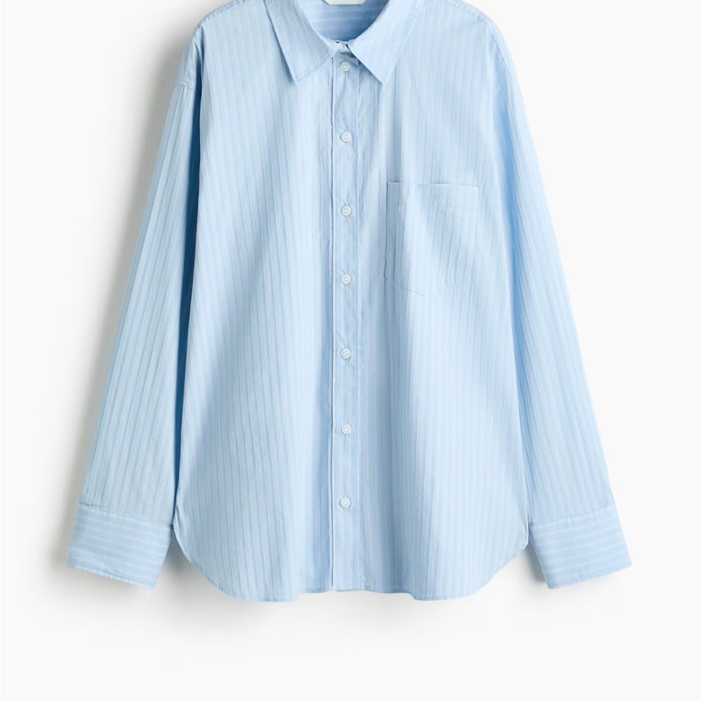 Women’s Light Blue oversized Striped Button Down Shirt NWOT